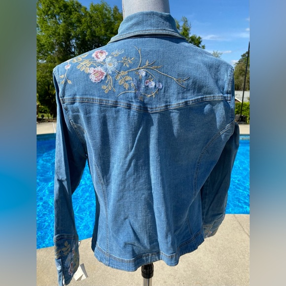 Susan Bristol NWT Embroidered Denim Jacket Size XL - Picture 6 of 8